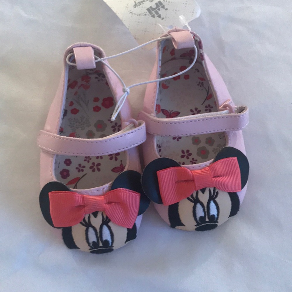 Minnie Mouse baby girl shoes